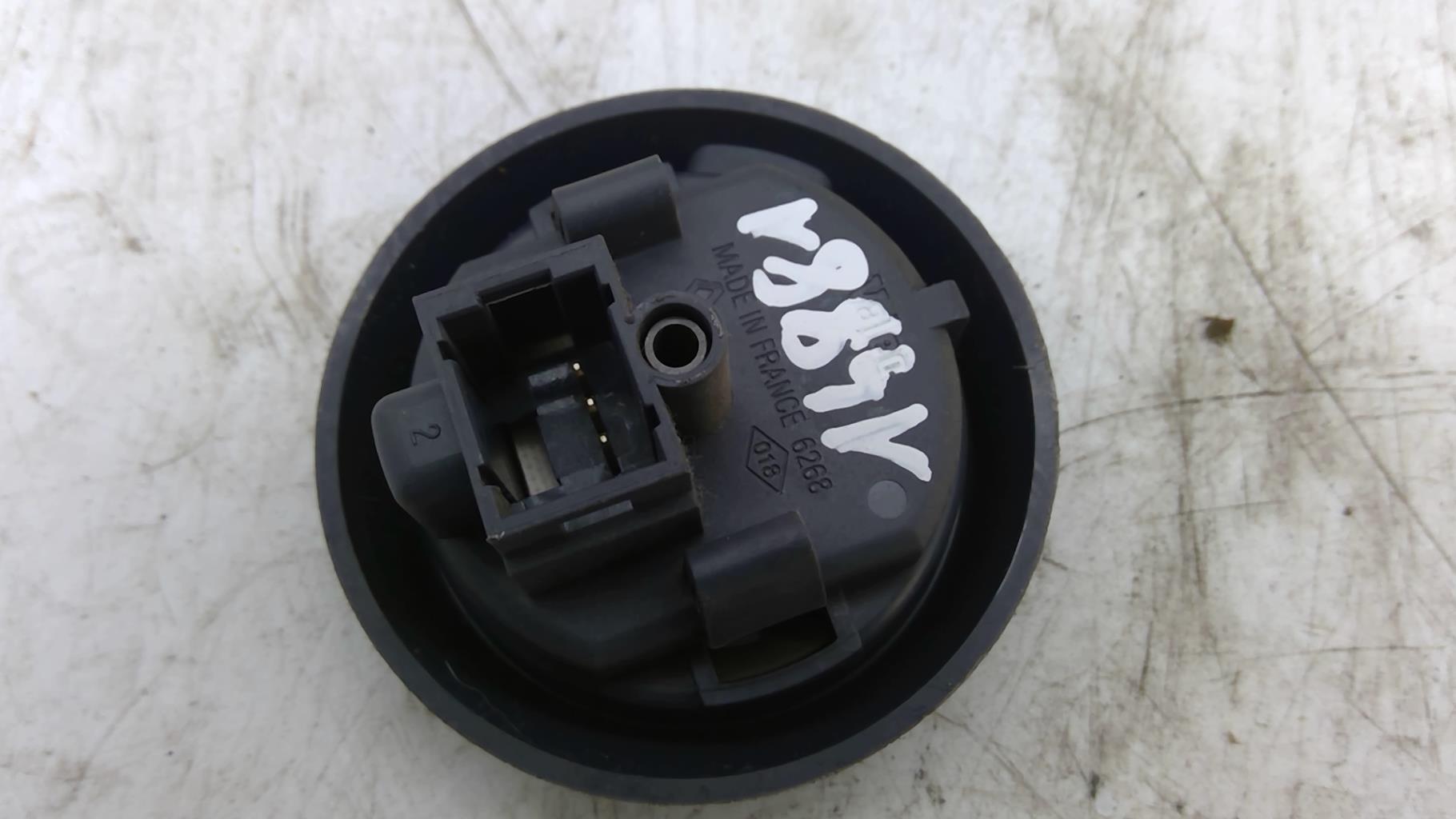 Commande de reglage hauteur de phare RENAULT TWINGO 1 PHASE 1 Essence - 1