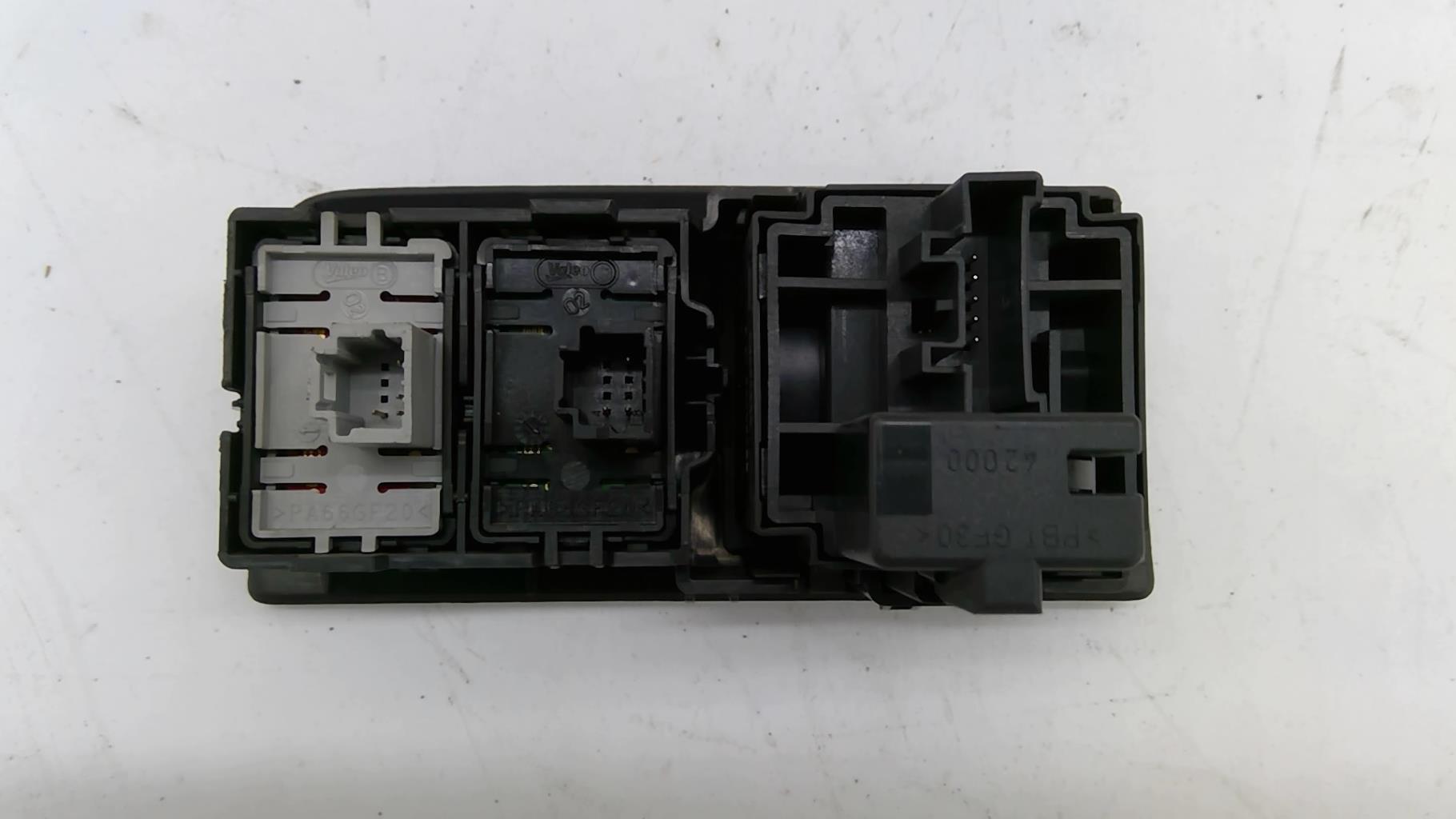 Commande de reglage hauteur de phare RENAULT MEGANE 3 PHASE 1 BREAK Diesel - 1