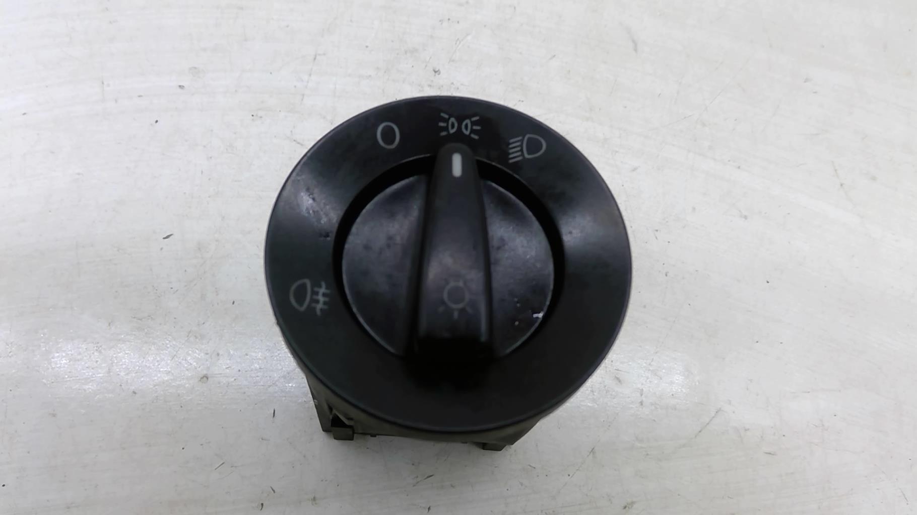 Commande de phare VOLKSWAGEN GOLF 4 Diesel - 1