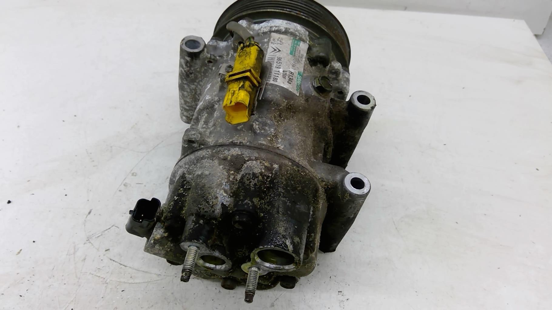 Compresseur clim PEUGEOT 307 PHASE 2 CABRIOLET Diesel - 1