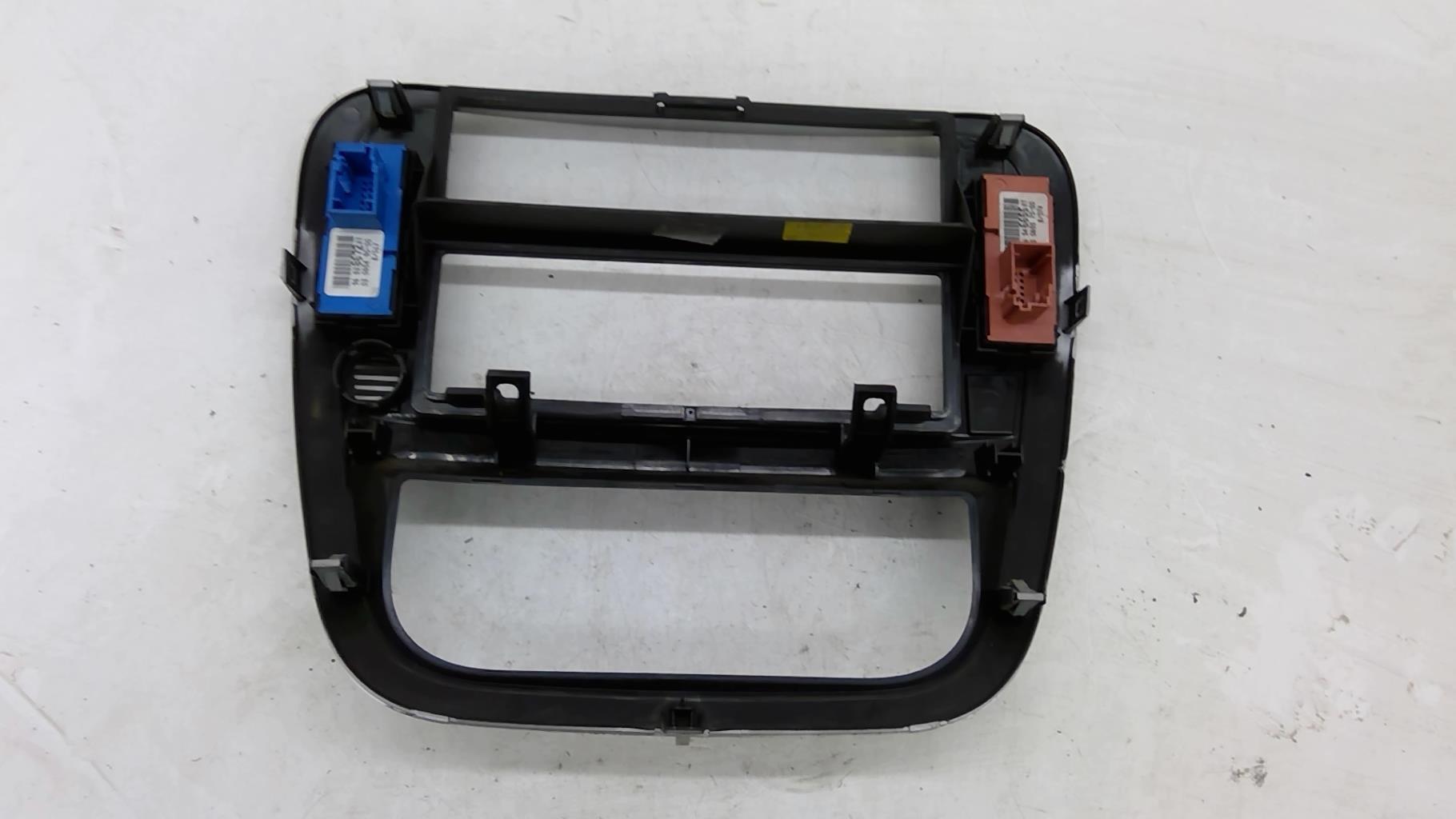 Console central (interieur plastique) CITROEN C2 PHASE 1 Diesel - 1