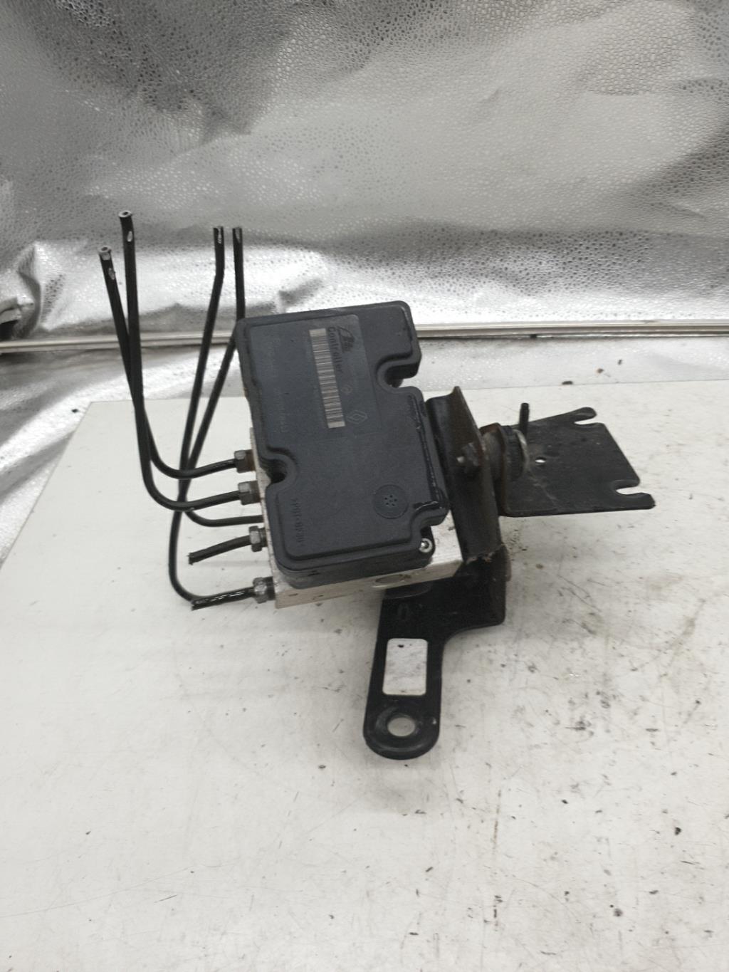 Bloc ABS (freins anti-blocage) RENAULT TWINGO 2 PHASE 1 Essence - 1