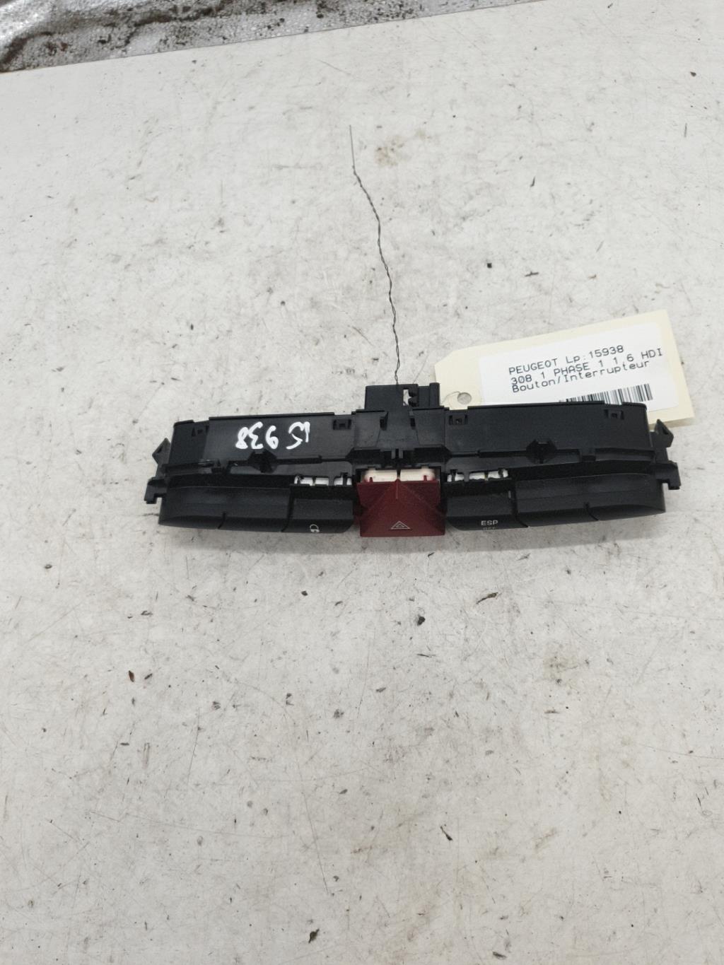 Bouton de warning PEUGEOT 308 1 PHASE 1 Diesel - 1