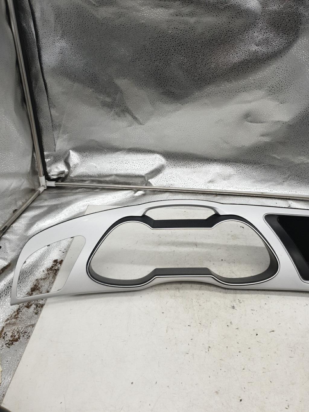 Casquette tableau de bord AUDI A4 3 AVANT PHASE 2 BREAK Diesel - 1