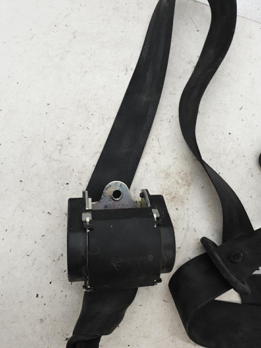 Ceinture arriere gauche AUDI A4 3 AVANT PHASE 2 BREAK Diesel - 1