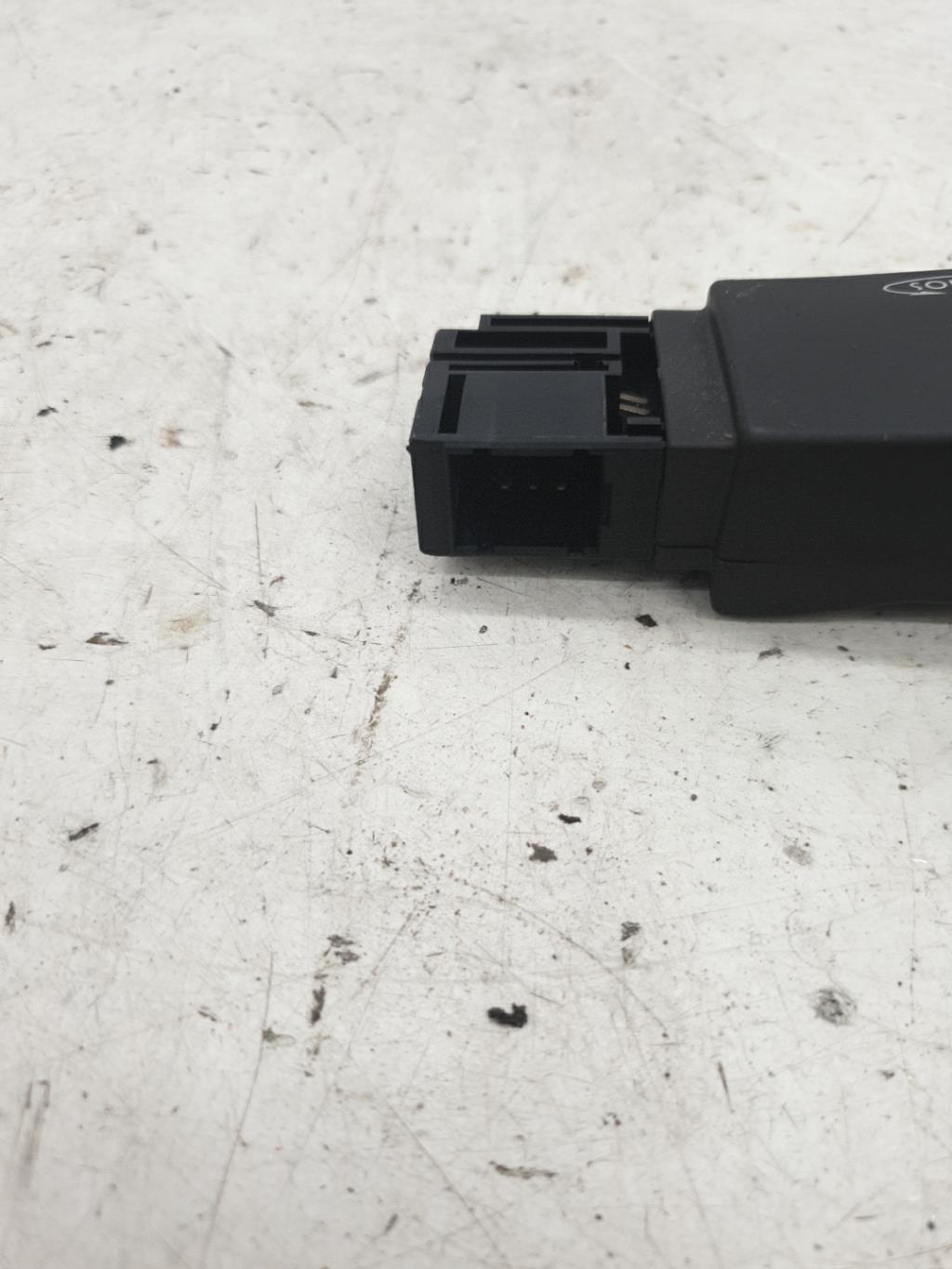 Commande autoradio RENAULT TWINGO 2 PHASE 1 Essence - 1