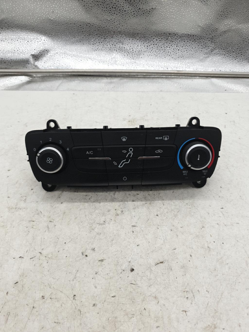 Commande chauffage FORD FOCUS 3 PHASE 2 Diesel - 1