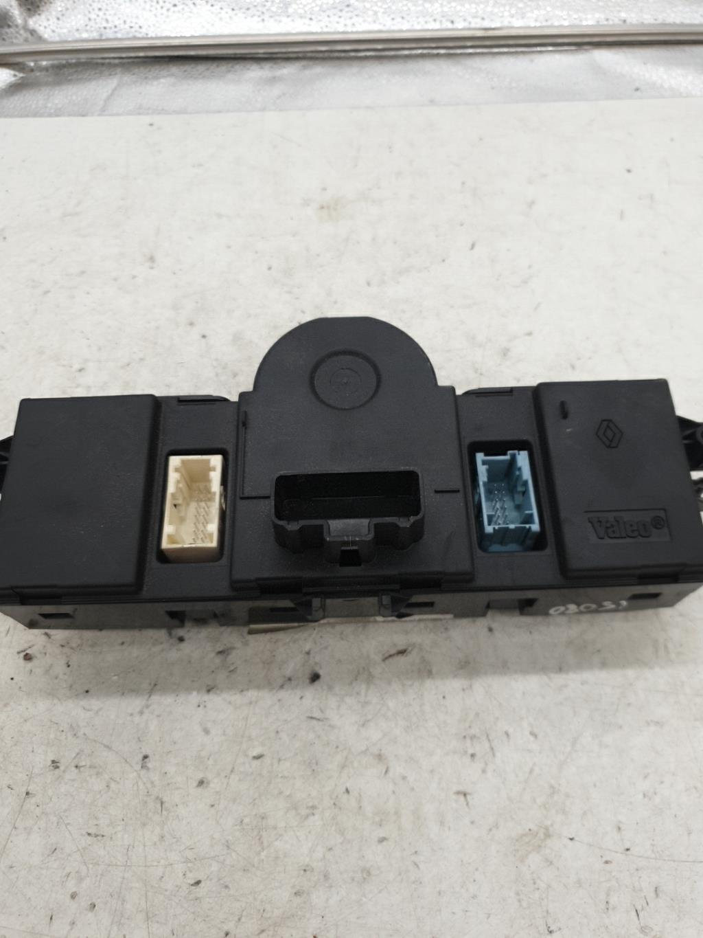 Commande chauffage RENAULT MODUS PHASE 1 Diesel - 1