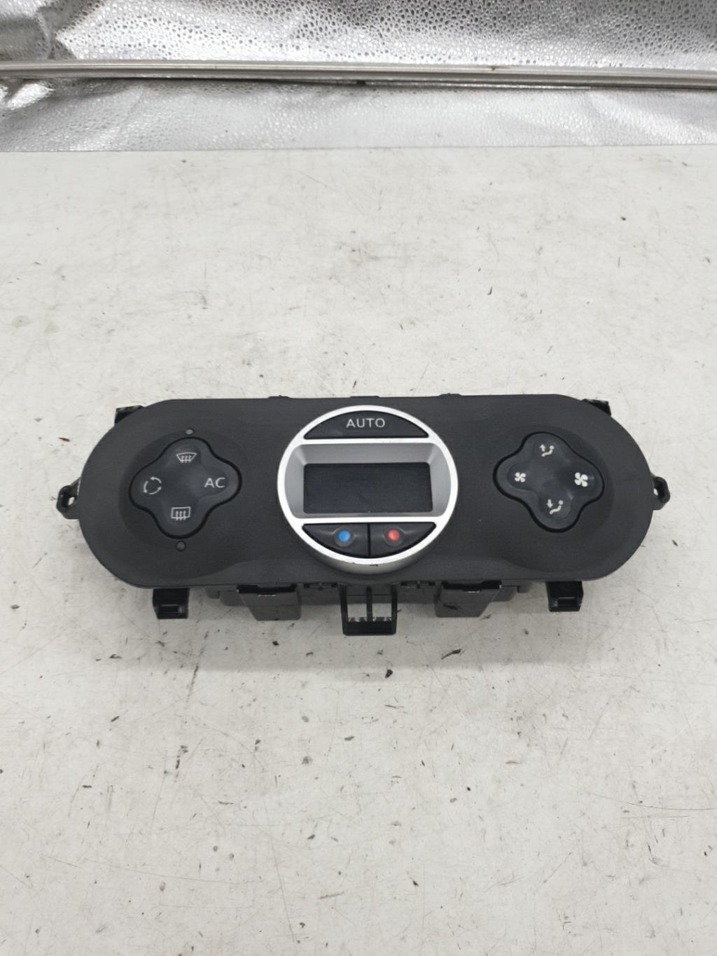 Commande chauffage RENAULT TWINGO 2 PHASE 1 Essence - 1