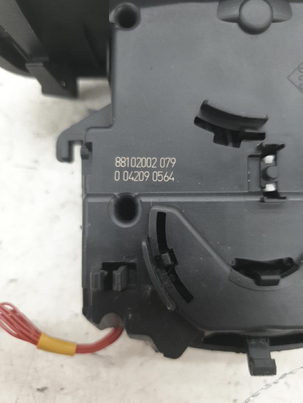 Commodo phare RENAULT CLIO 3 PHASE 1 BREAK Diesel - 1