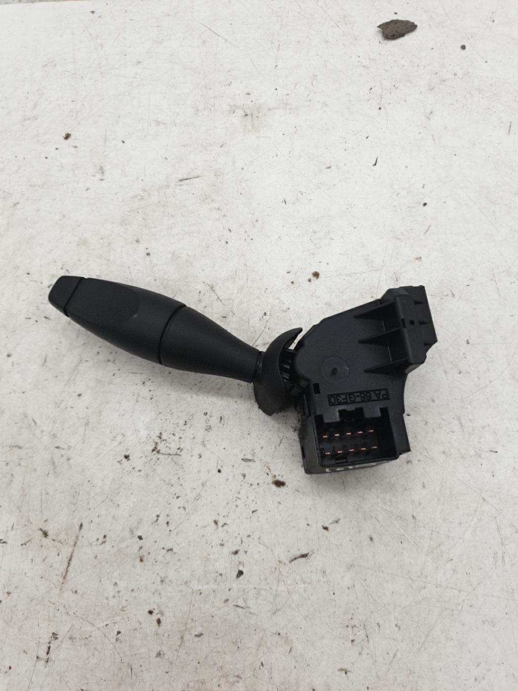 Commodo d'essuie glaces FORD FOCUS 1 BREAK Diesel - 1