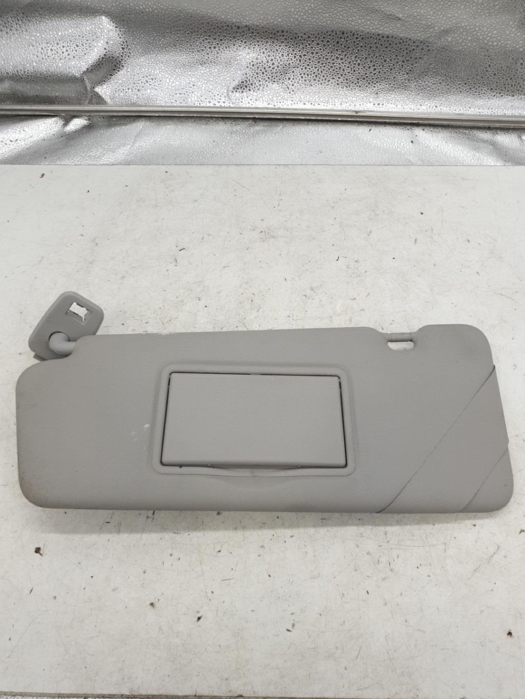 Pare soleil gauche RENAULT CLIO 4 PHASE 1 Diesel - 1