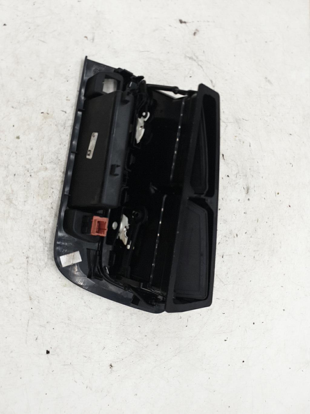 Bouton de warning PEUGEOT 5008 1 PHASE 1 Diesel - 1