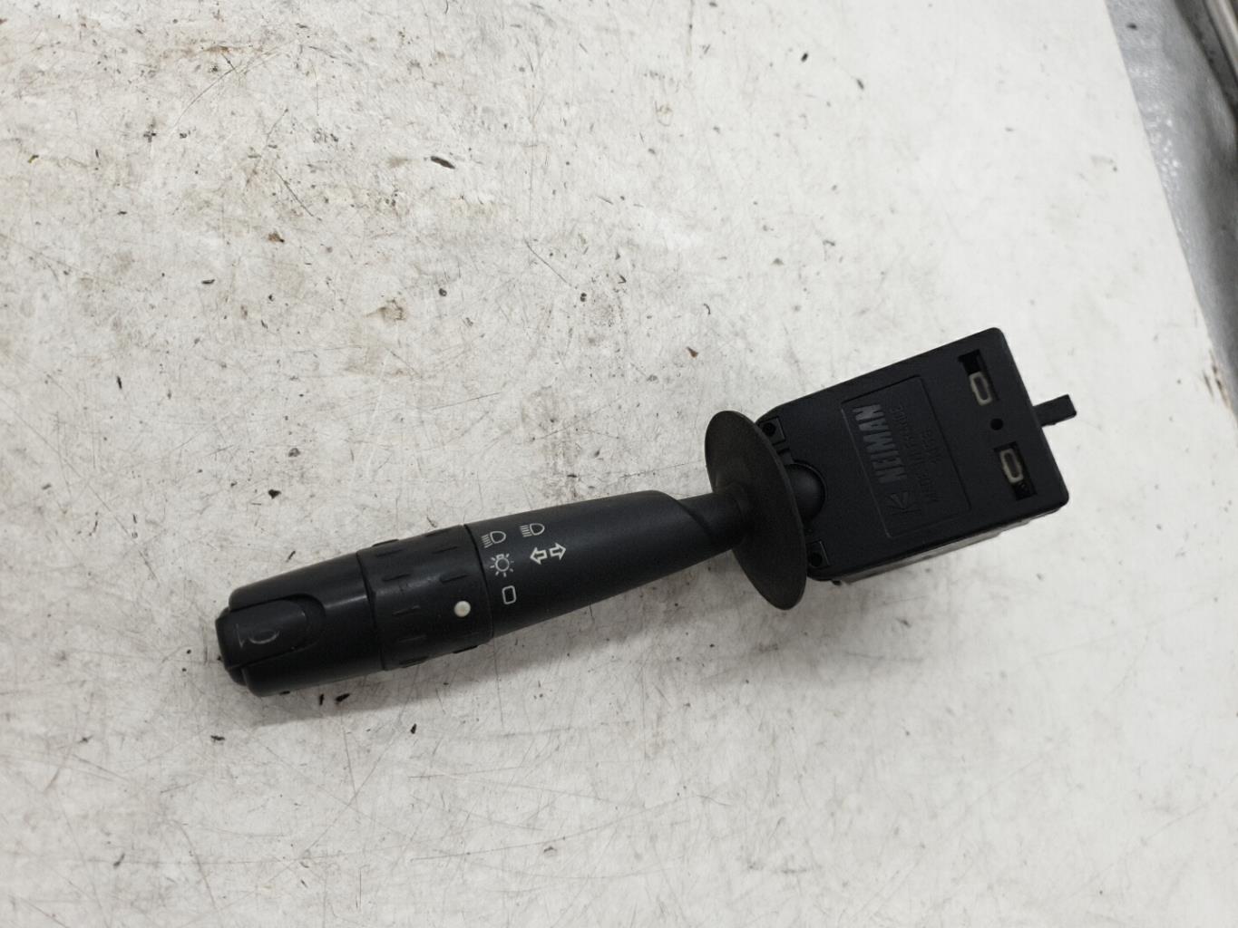 Commodo phare PEUGEOT 406 PHASE 1 Diesel - 1