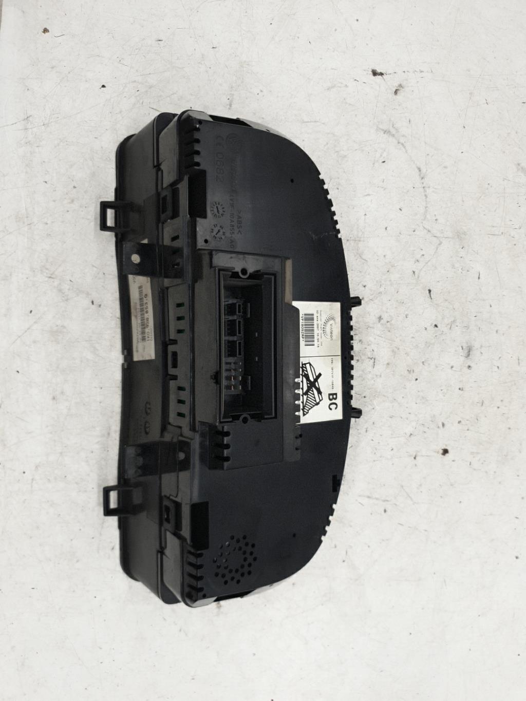 Compteur VOLKSWAGEN GOLF 5 Diesel - 1