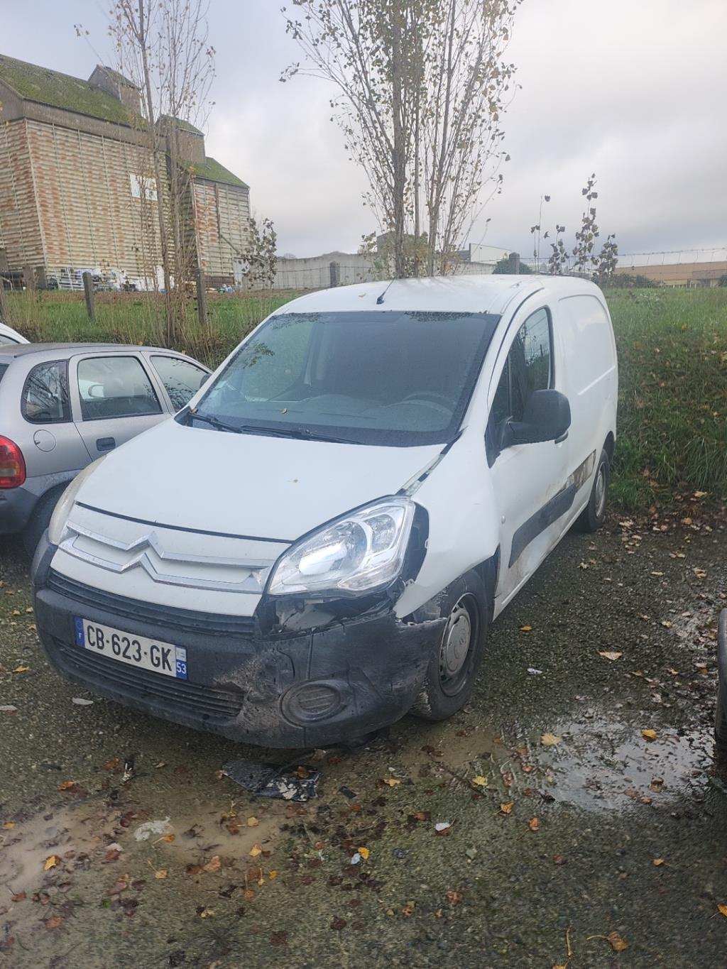 Bouton de warning CITROEN BERLINGO 2 PHASE 3 Diesel - 1