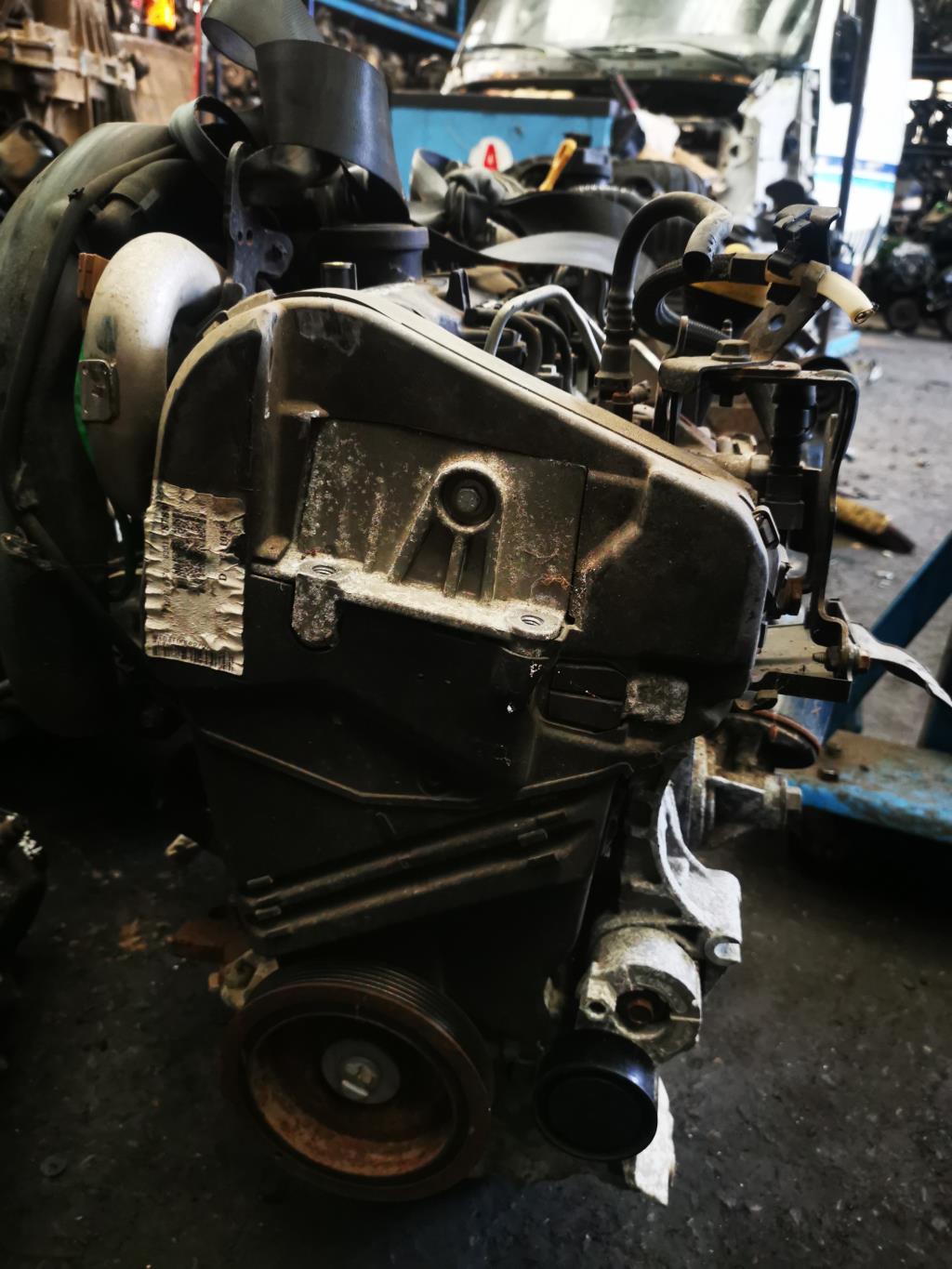 Moteur RENAULT CLIO 3 PHASE 2 Diesel - 1