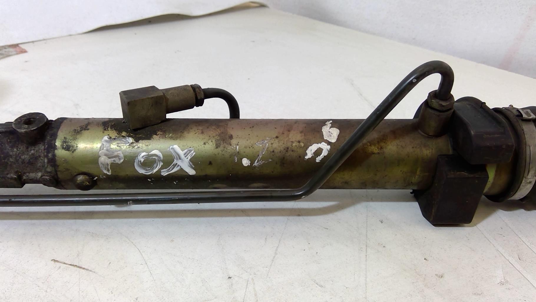 Cremaillere assistee VOLKSWAGEN FOX Essence - 1