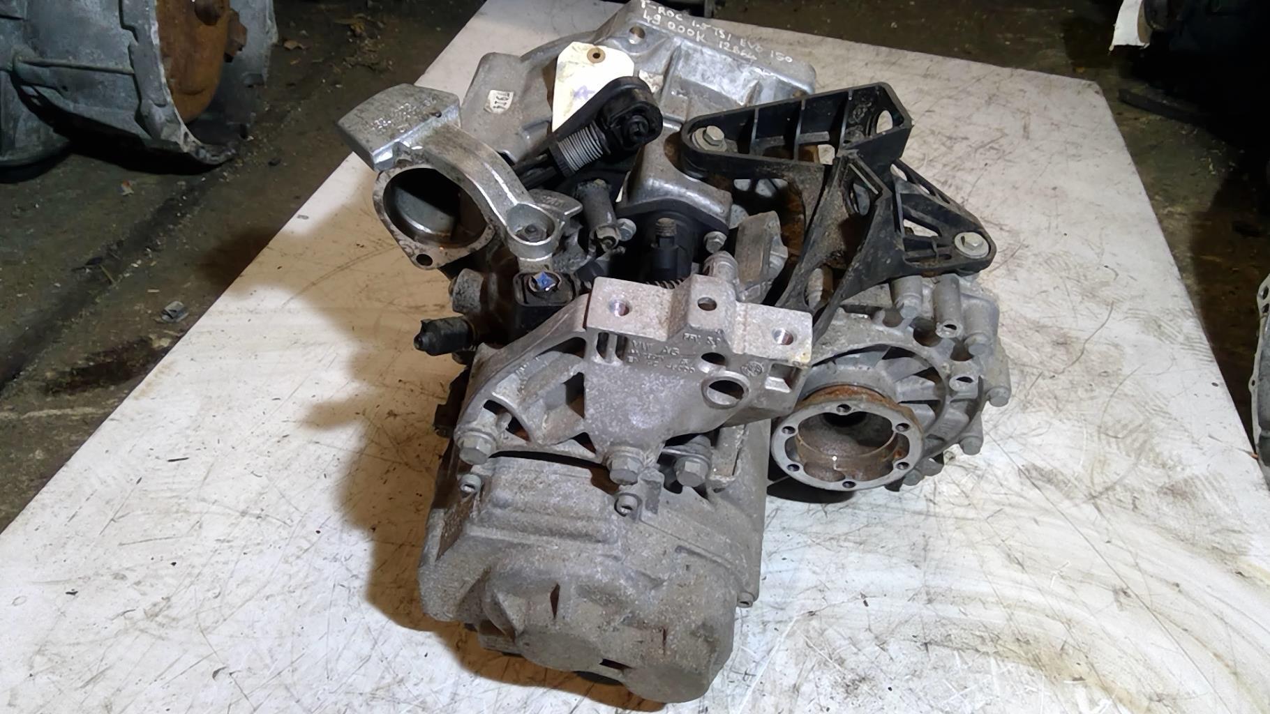 Boite de vitesses VOLKSWAGEN T-ROC PHASE 1 Essence - 1