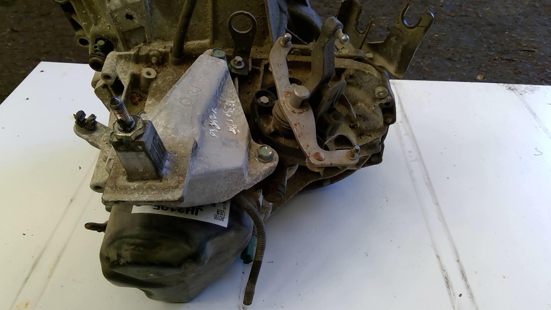 Boite de vitesses NISSAN MICRA 4 PHASE 2 Essence - 1