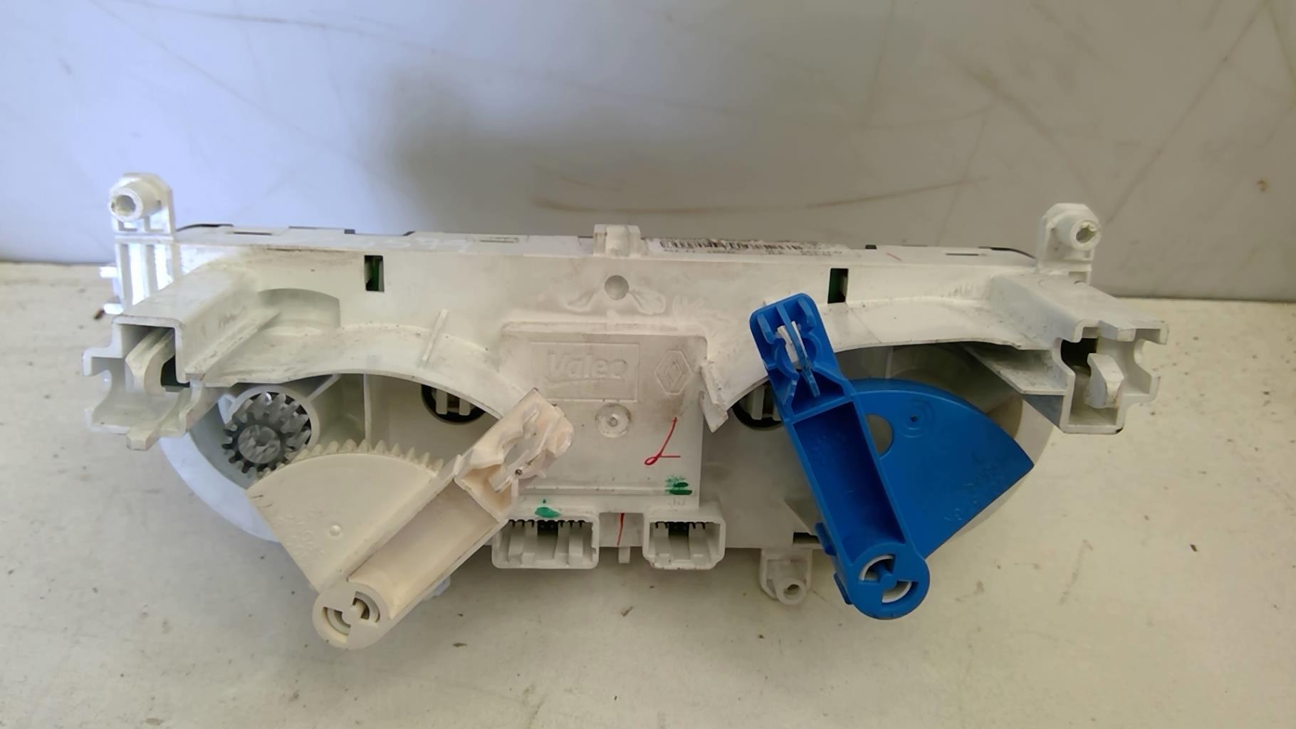 Commande chauffage RENAULT CLIO 4 PHASE 1 Diesel - 1
