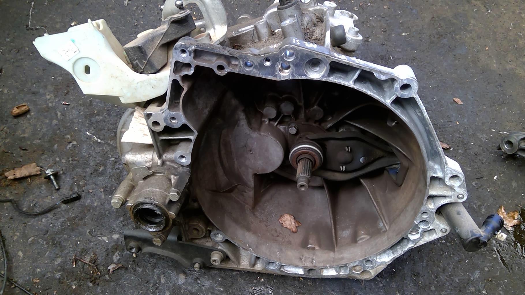Boite de vitesses PEUGEOT 208 1 PHASE 2 Diesel - 1