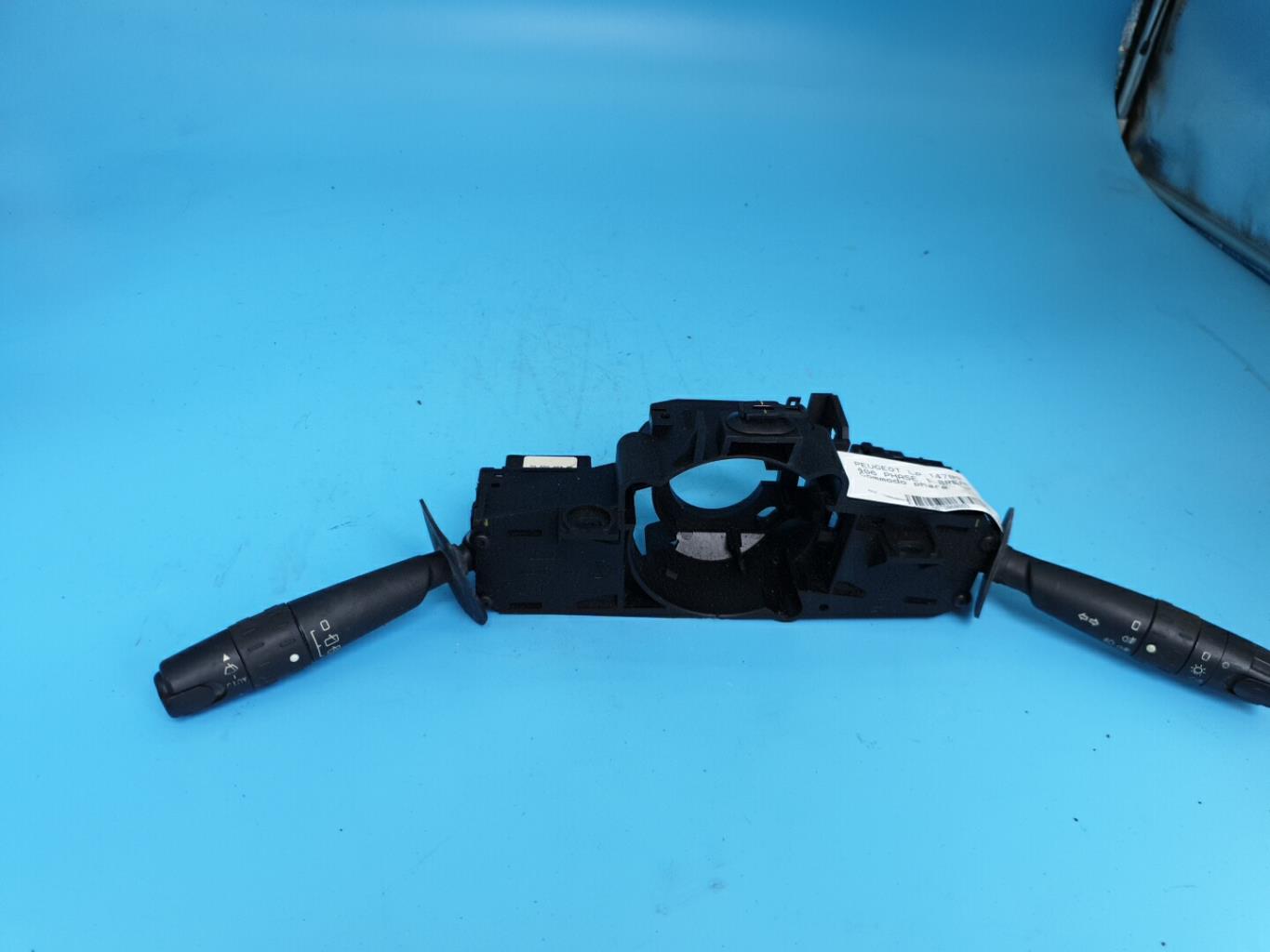 Commodo phare PEUGEOT 406 PHASE 1 BREAK Diesel - 1