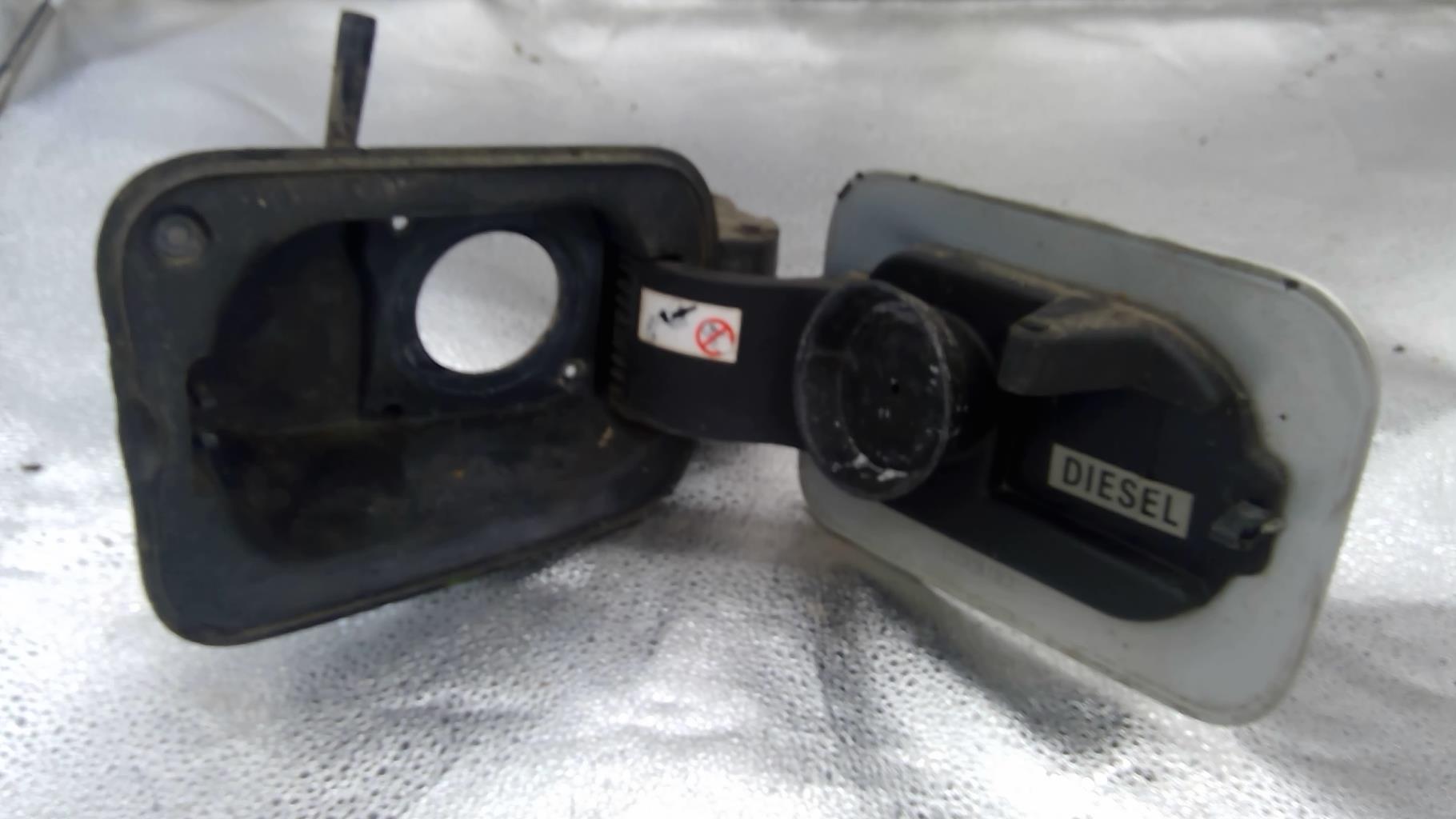 Trappe d'essence RENAULT MEGANE 2 PHASE 1 Diesel - 1