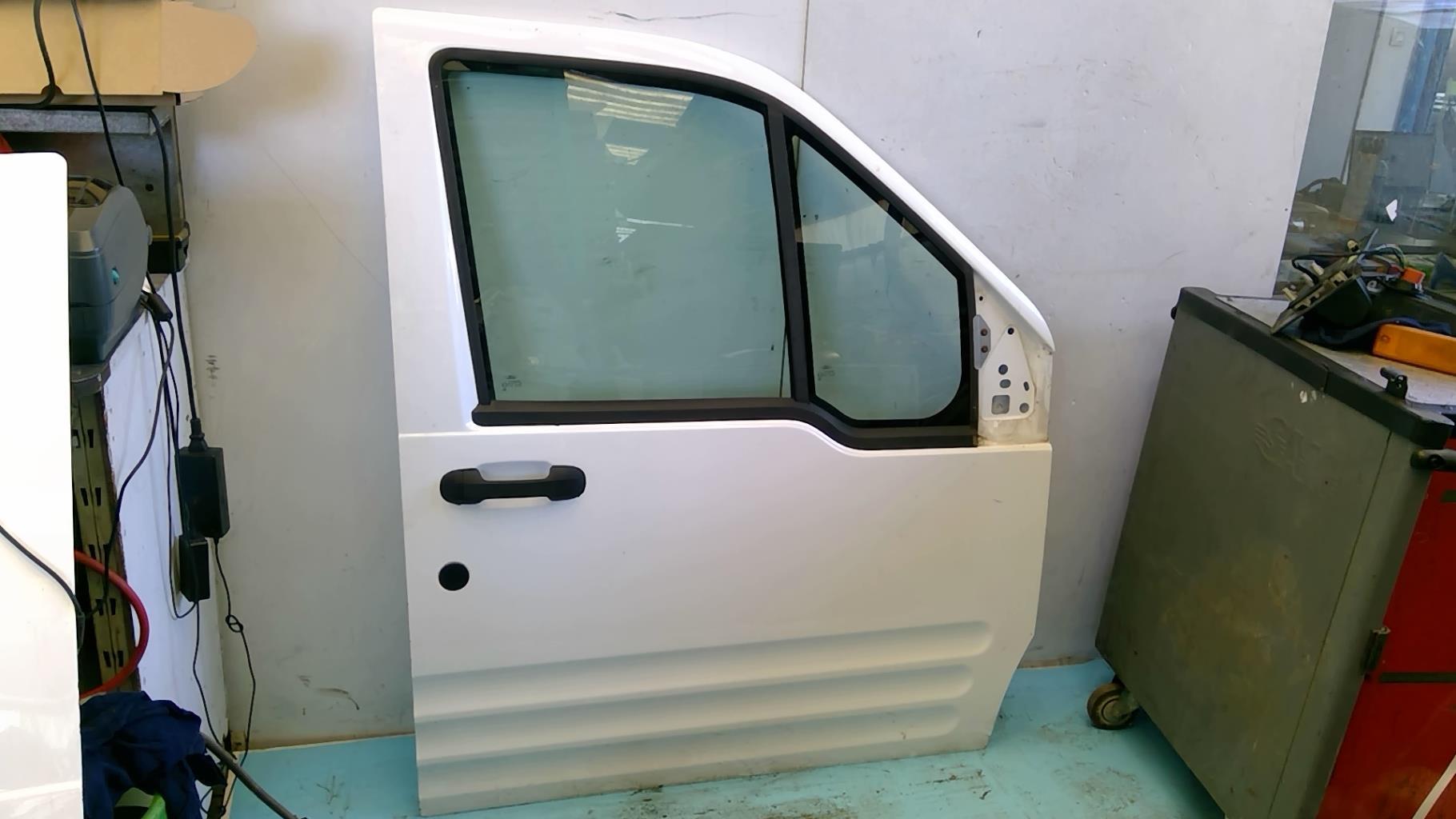 Porte avant droit FORD TRANSIT CONNECT 1 PHASE 3 Diesel - 1