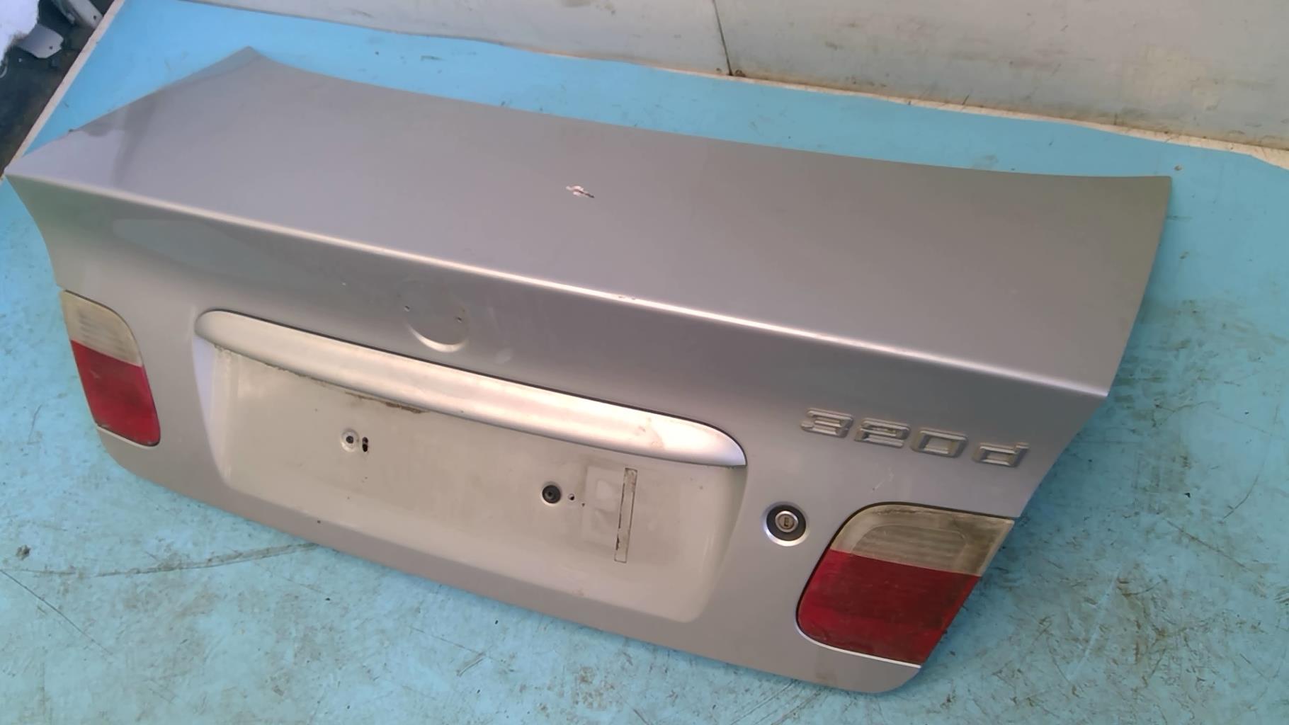 Malle/Hayon arriere BMW SERIE 3 E46 PHASE 2 Diesel - 1