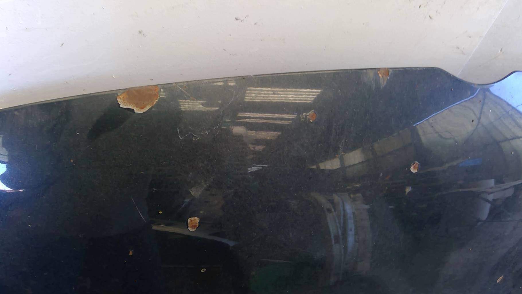 Capot VOLKSWAGEN GOLF 5 Diesel - 1