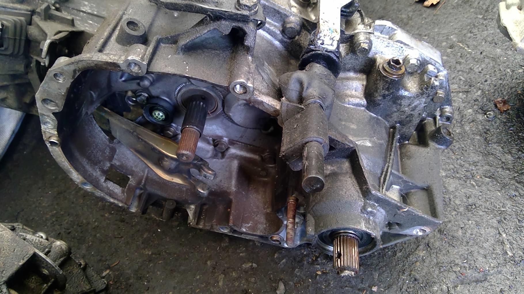 Boite de vitesses RENAULT MEGANE 1 PHASE 1 Essence - 1