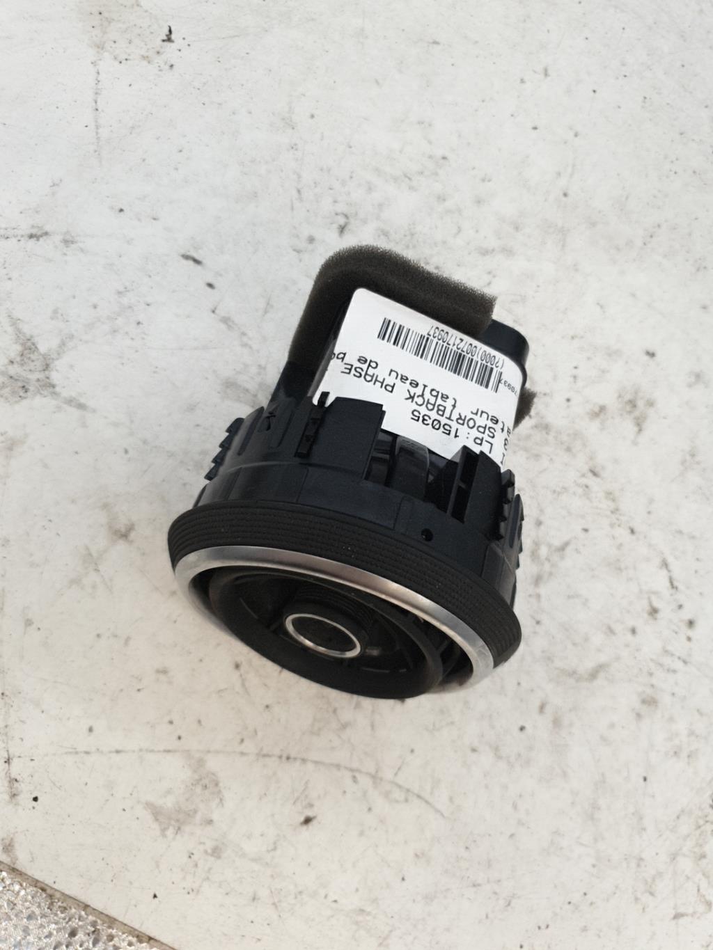 Aerateur tableau de bord AUDI A3 3 SPORTBACK PHASE 1 Diesel - 1