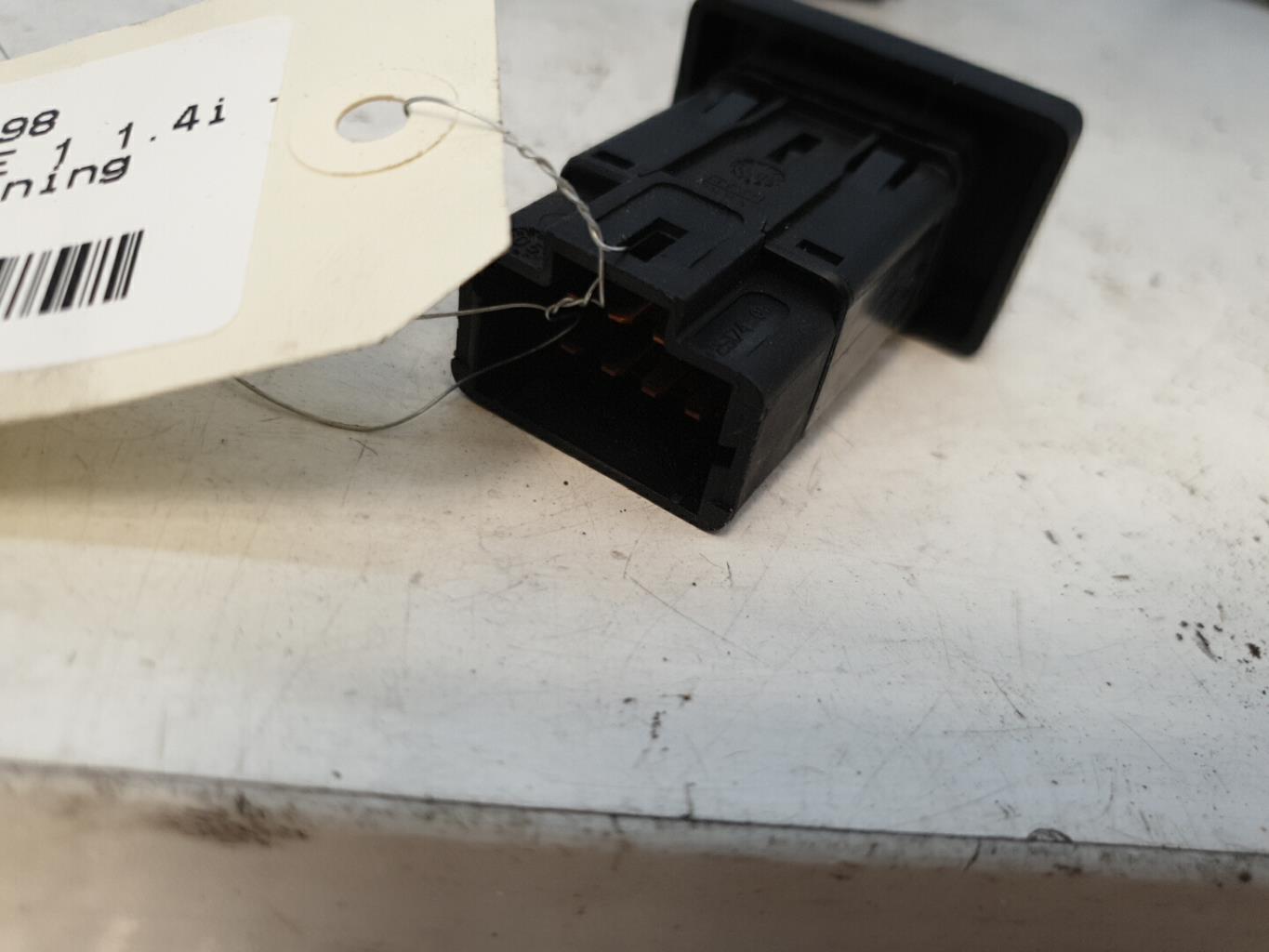 Bouton de warning DACIA LOGAN 1 PHASE 1 Essence - 1