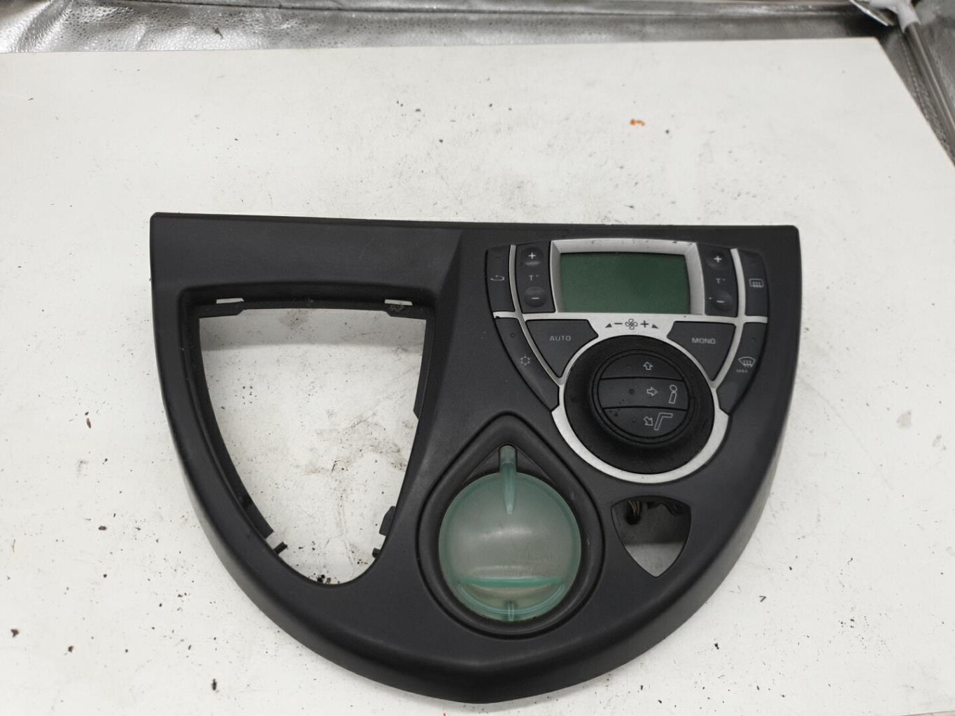 Commande chauffage CITROEN C8  - 1