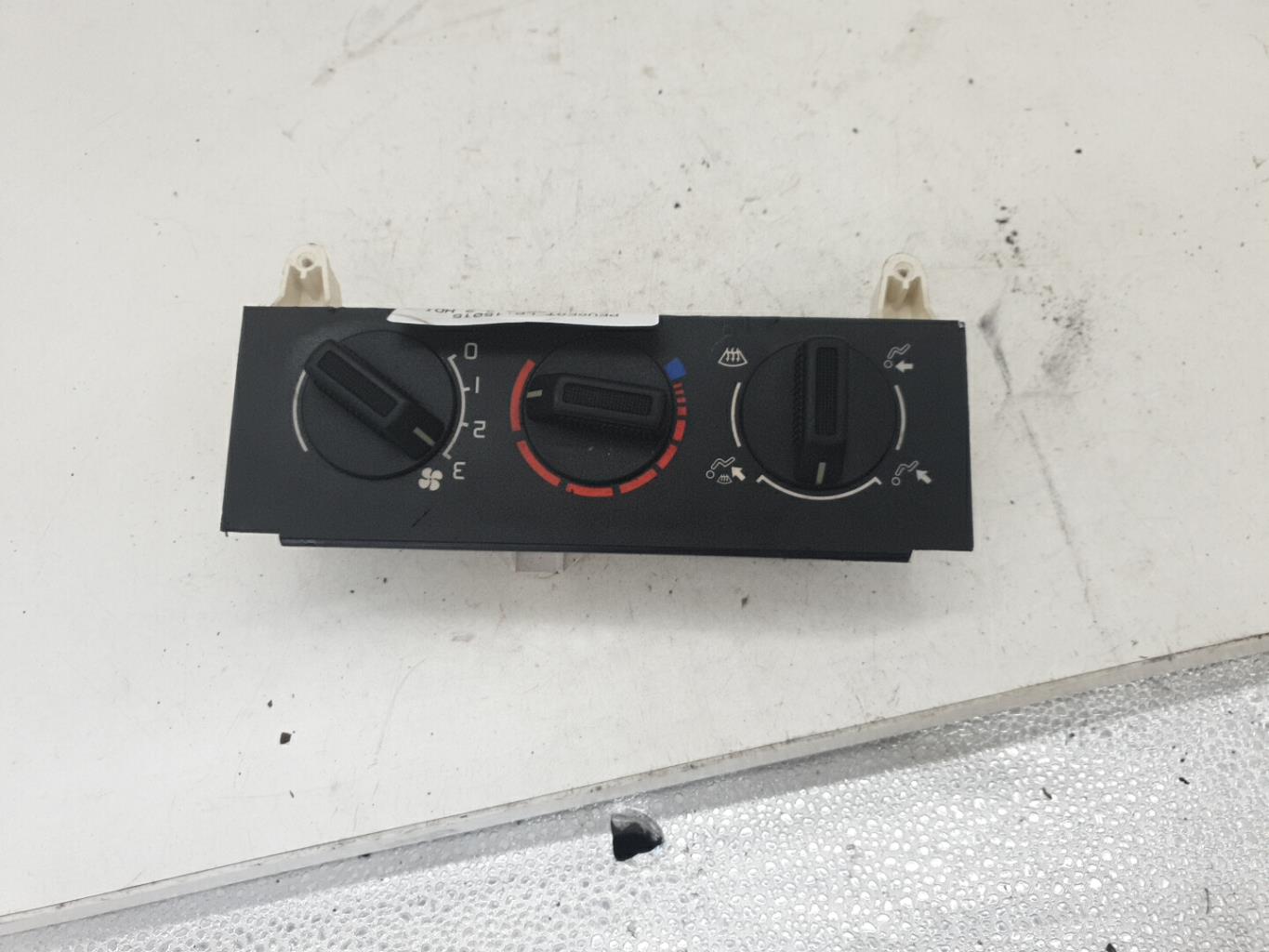 Commande chauffage PEUGEOT 406 PHASE 2 Diesel - 1