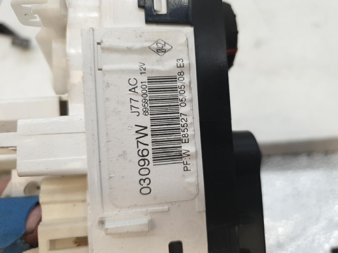 Commande chauffage RENAULT CLIO 3 PHASE 1 Diesel - 1