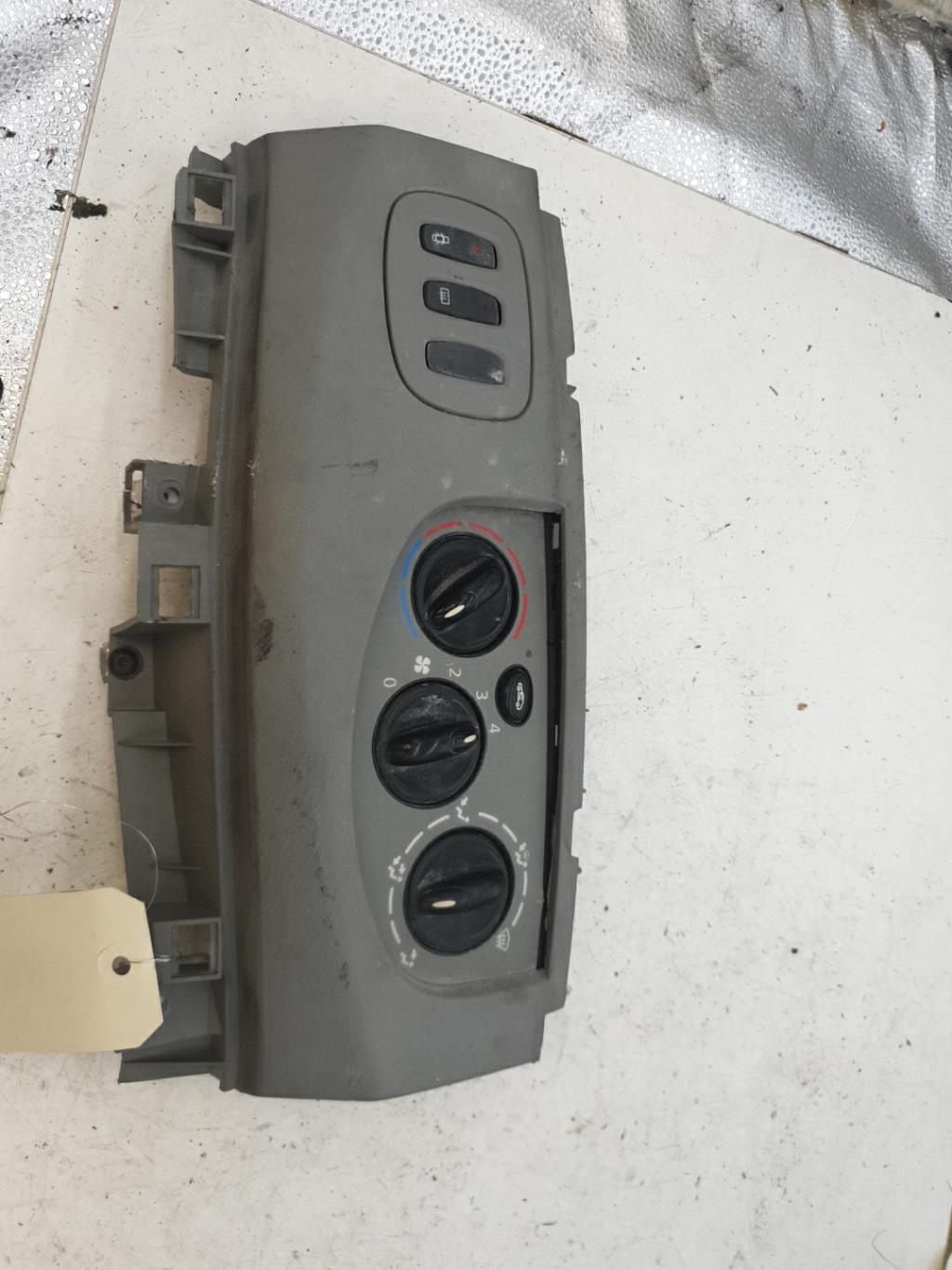 Commande chauffage RENAULT TRAFIC 2 PHASE 1  - 1