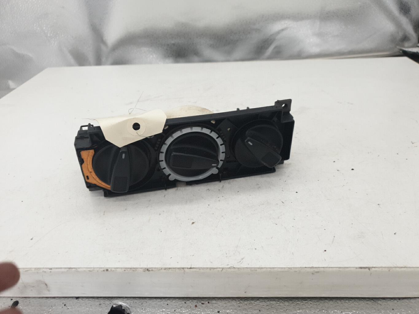 Commande chauffage VOLKSWAGEN POLO 3 PHASE 1  - 1