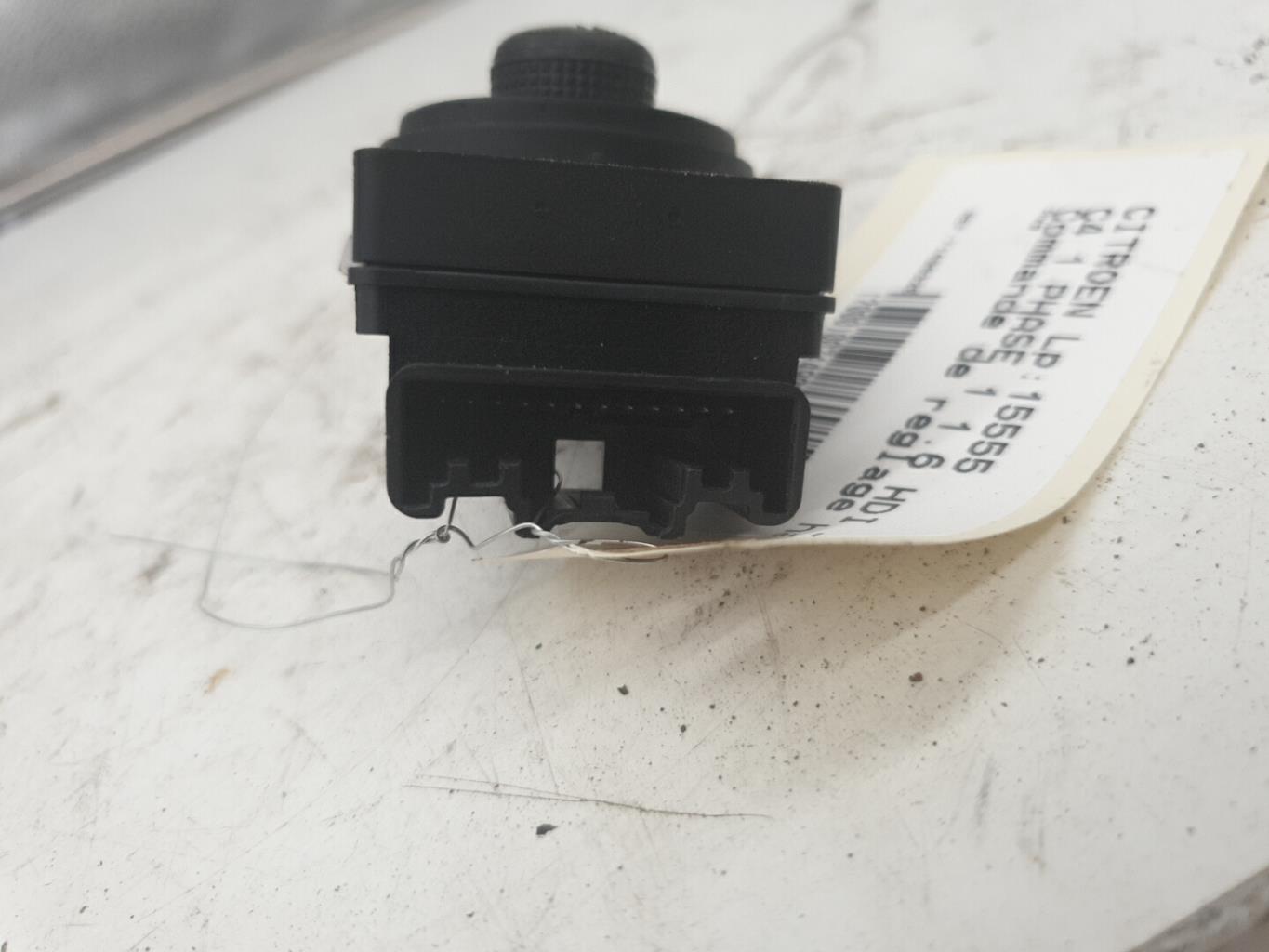 Commande de reglage hauteur de phare CITROEN C4 1 PHASE 1 Diesel - 1