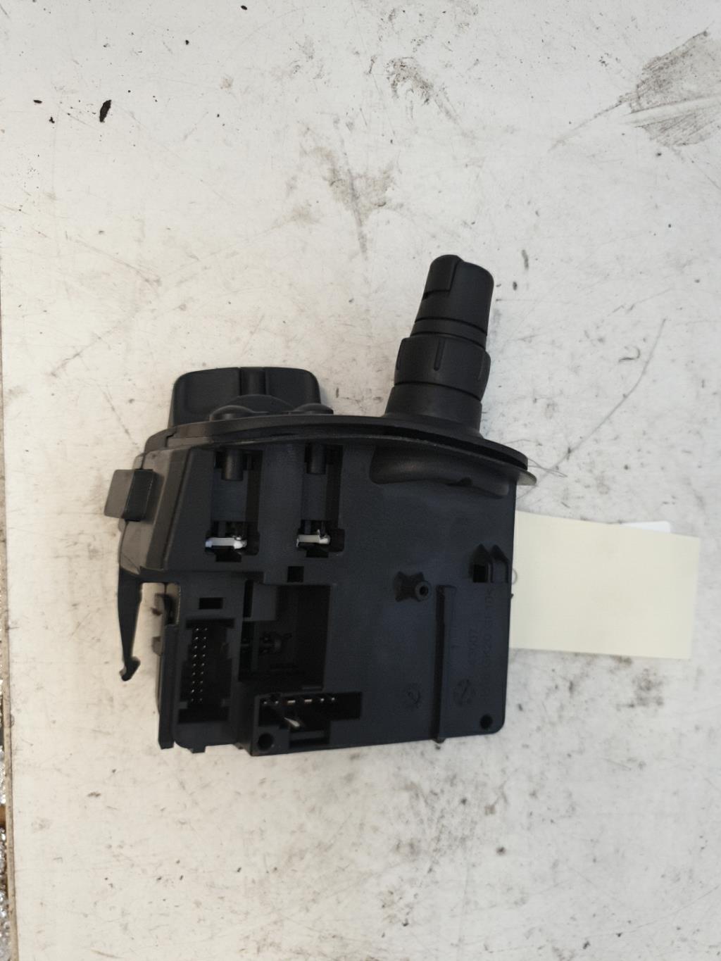 Commodo d'essuie glaces RENAULT CLIO 3 PHASE 2  - 1