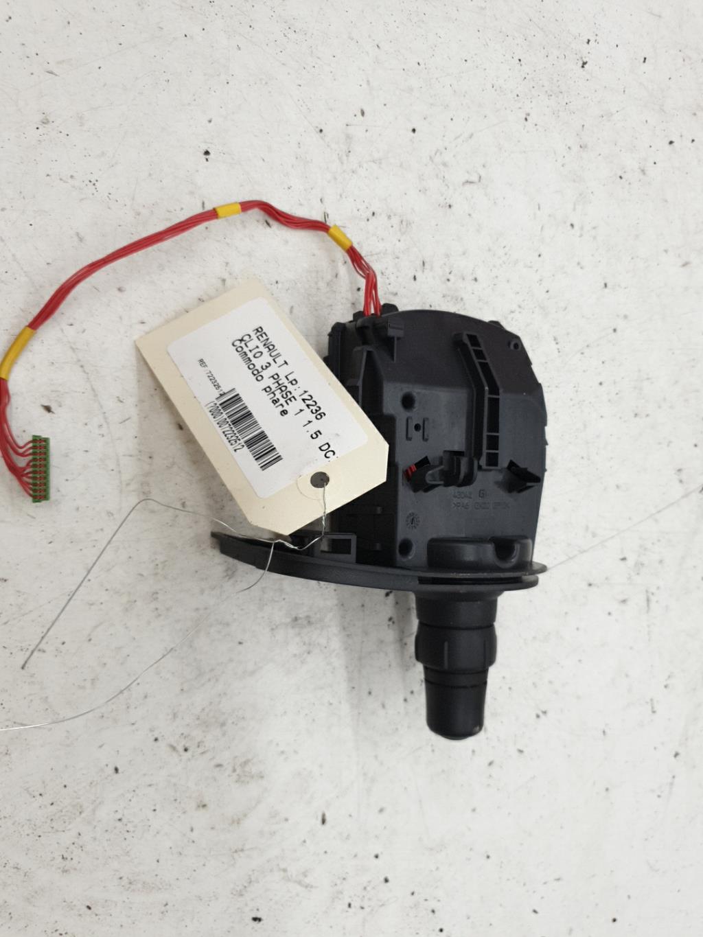 Commodo phare RENAULT CLIO 3 PHASE 1 Diesel - 1