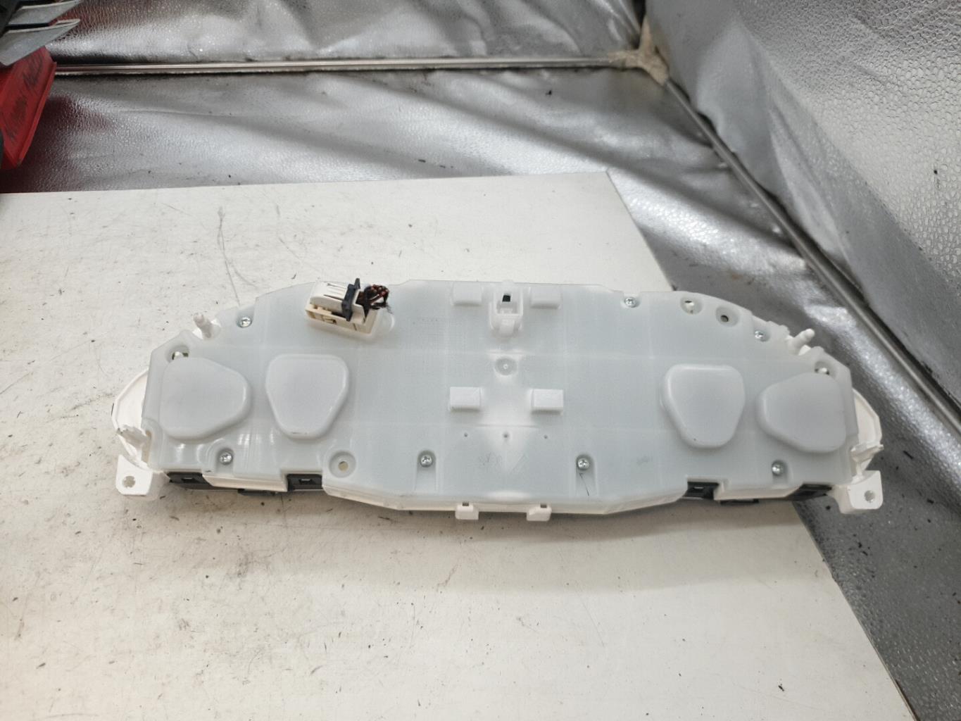 Compteur PEUGEOT 208 1 PHASE 2 Diesel - 1