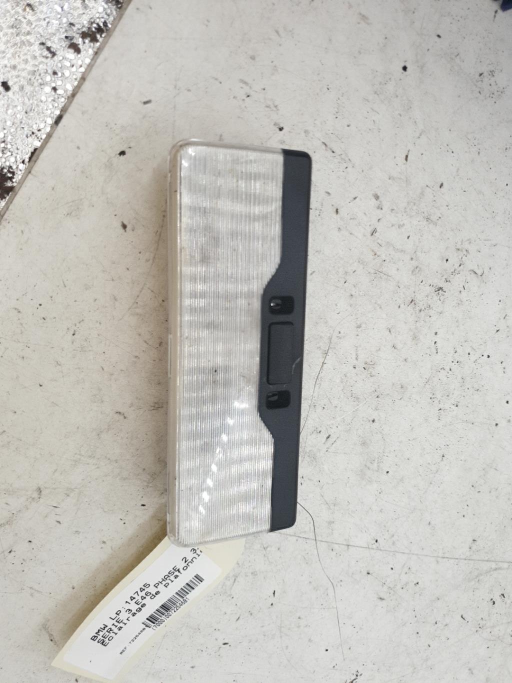 Eclairage de plafonnier BMW SERIE 3 E46 PHASE 2 Diesel - 1