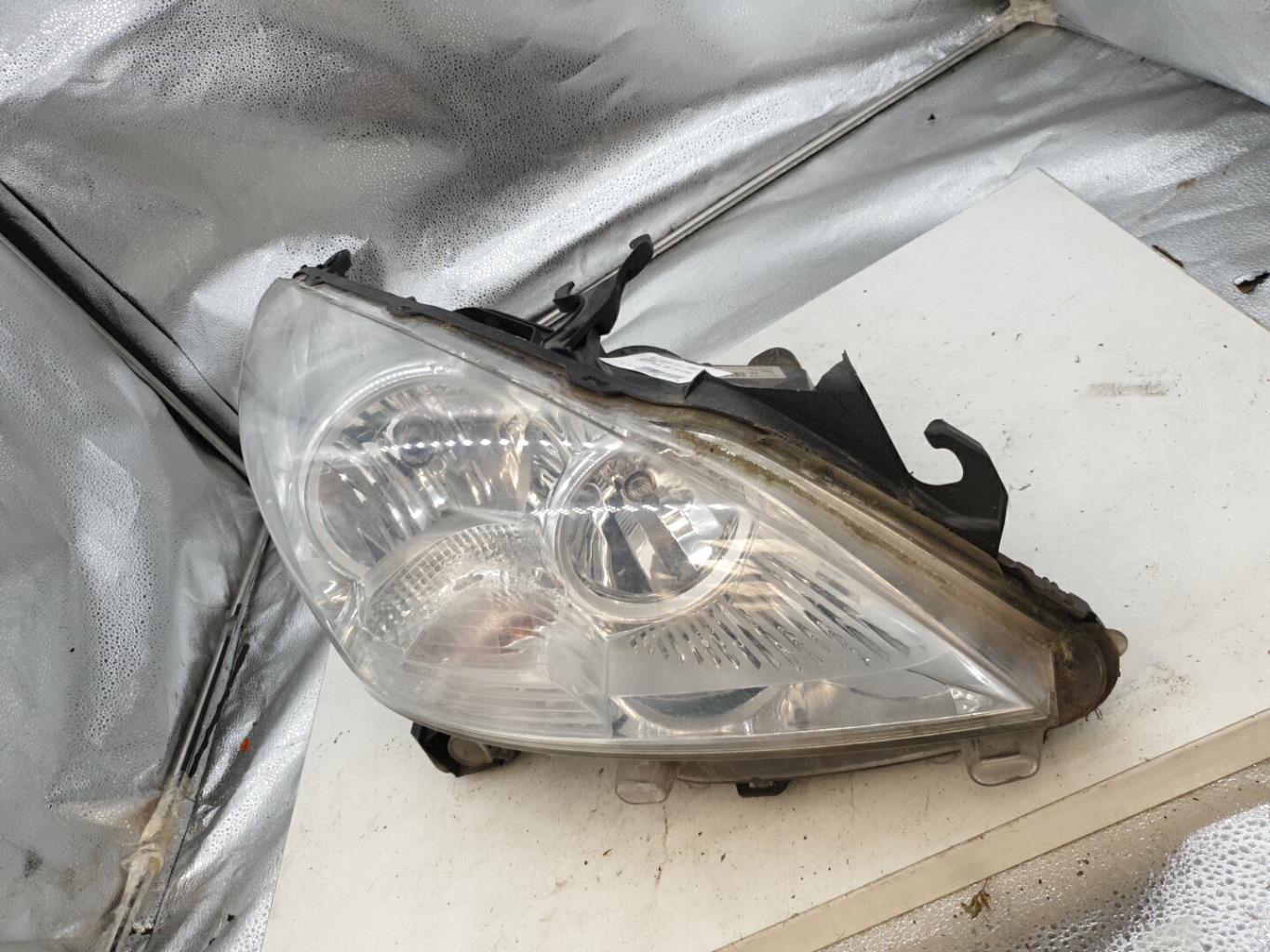 Feu de recul droit ALFA ROMEO 147 PHASE 2 Diesel - 1