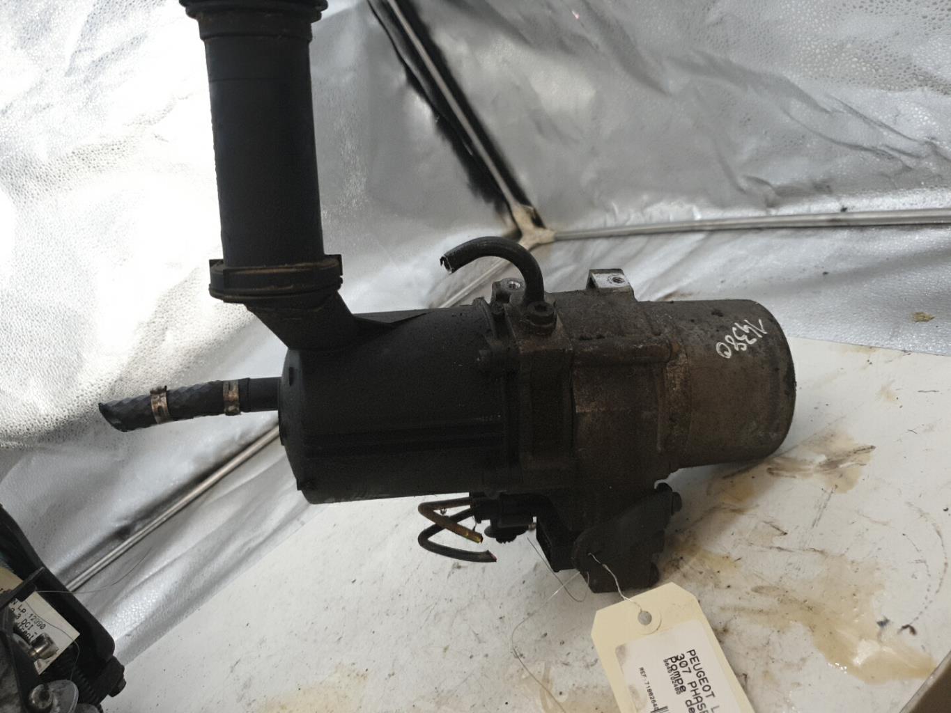 Pompe de direction PEUGEOT 307 PHASE 1 Diesel - 1