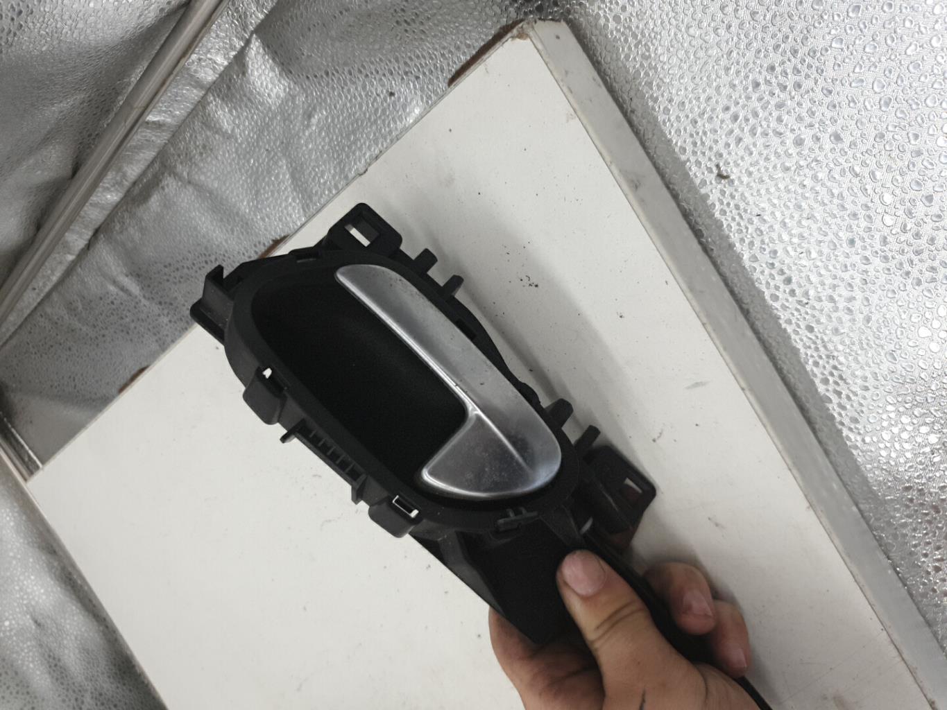 Serrure arriere droit CITROEN C4 2 PHASE 1 Diesel - 1