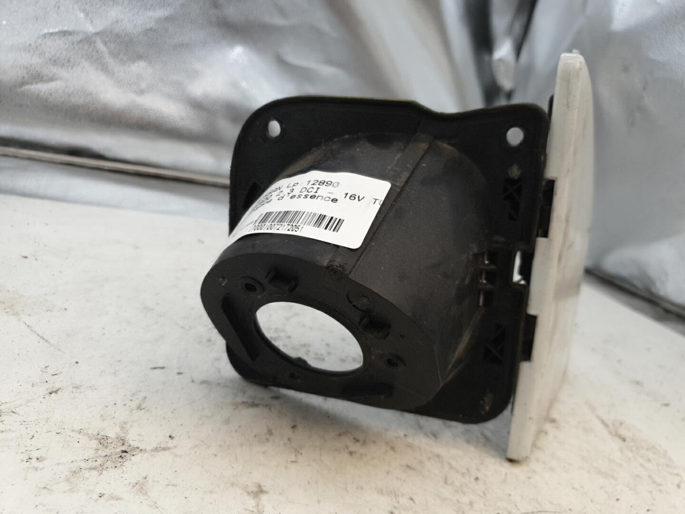 Trappe d'essence NISSAN NV400  - 1