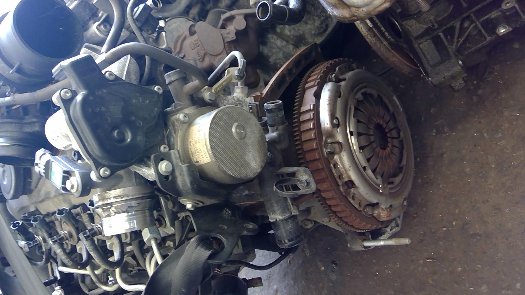 Moteur RENAULT CLIO 4 PHASE 1 Diesel - 1