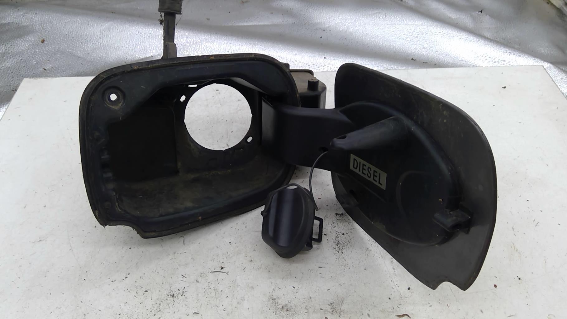 Trappe d'essence RENAULT CLIO 3 PHASE 2 Diesel - 1